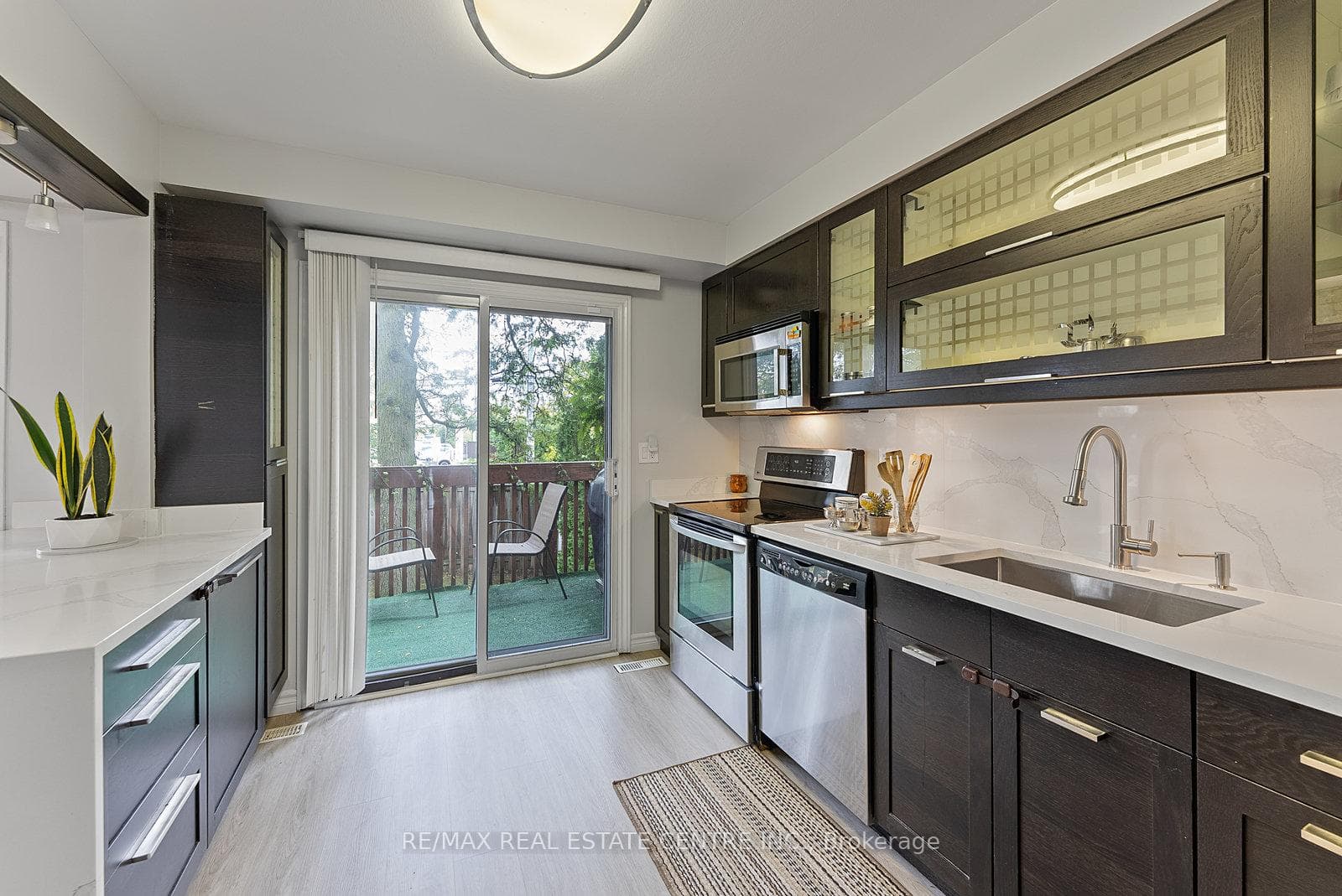830 Stainton Drive Unit 10 photo 19