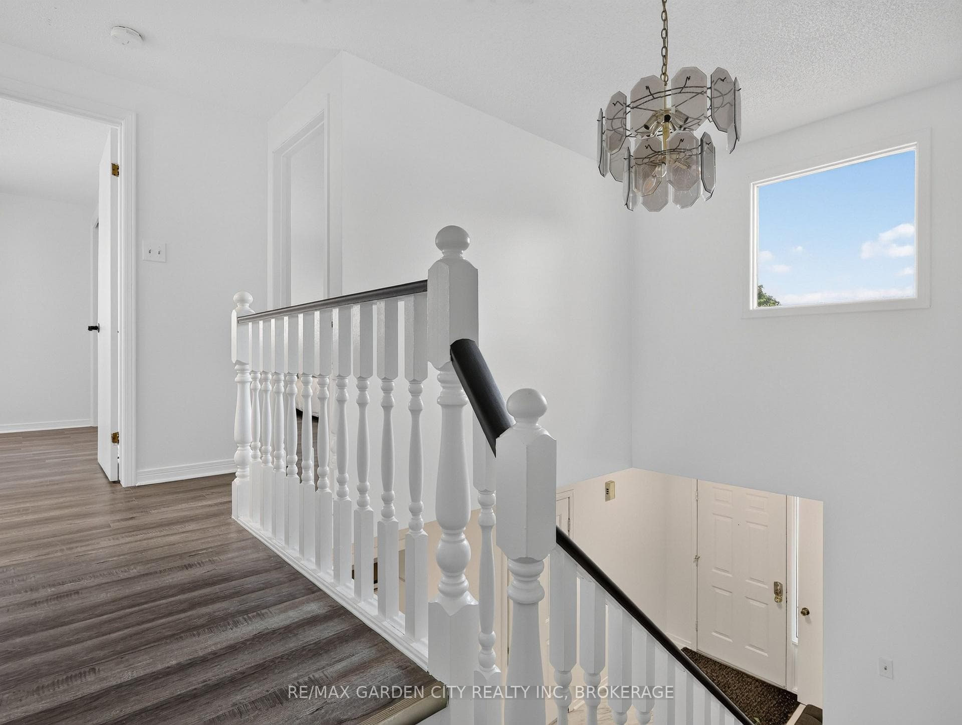 39 Buchanan Crescent photo 22
