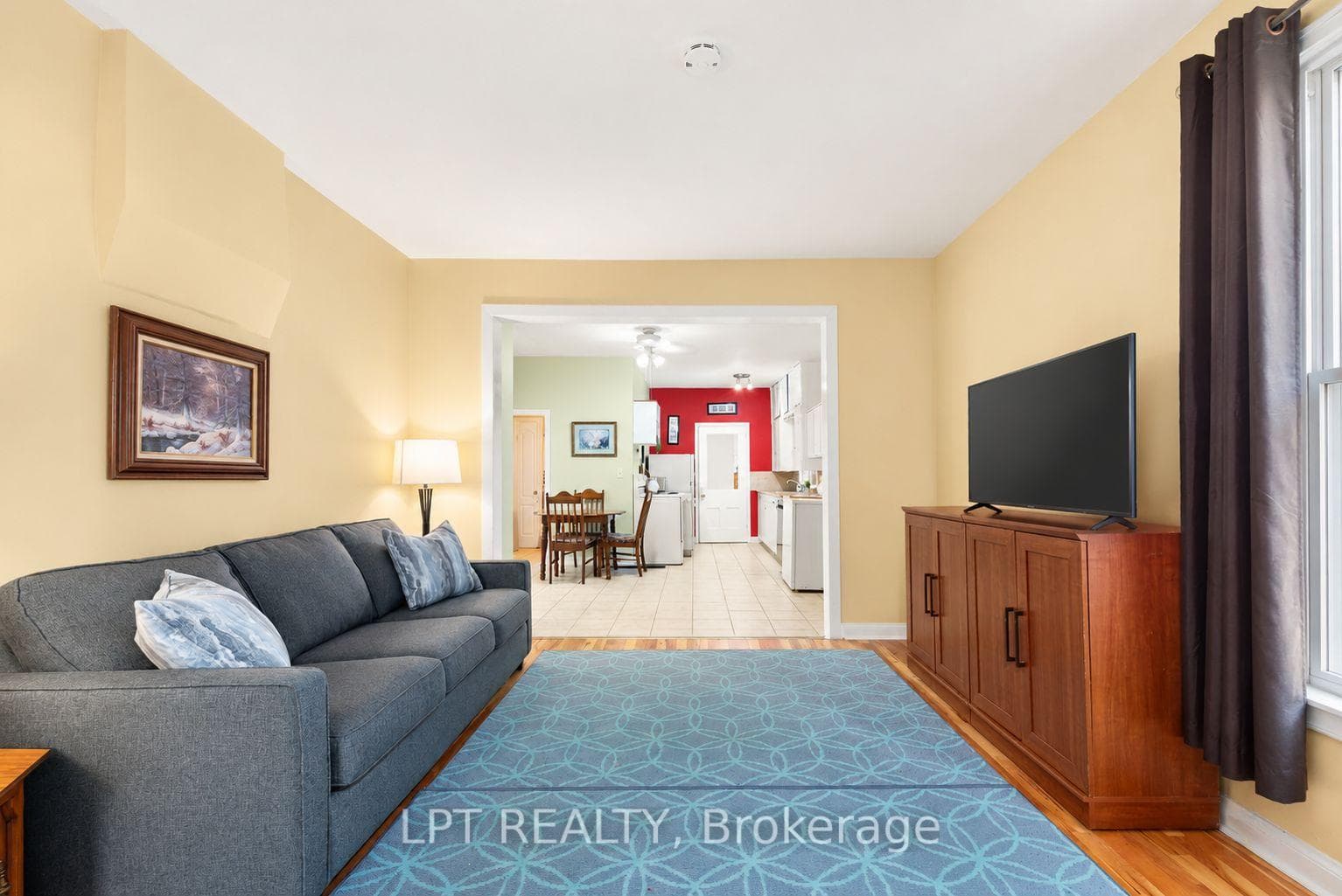 24 Ann Street photo 9