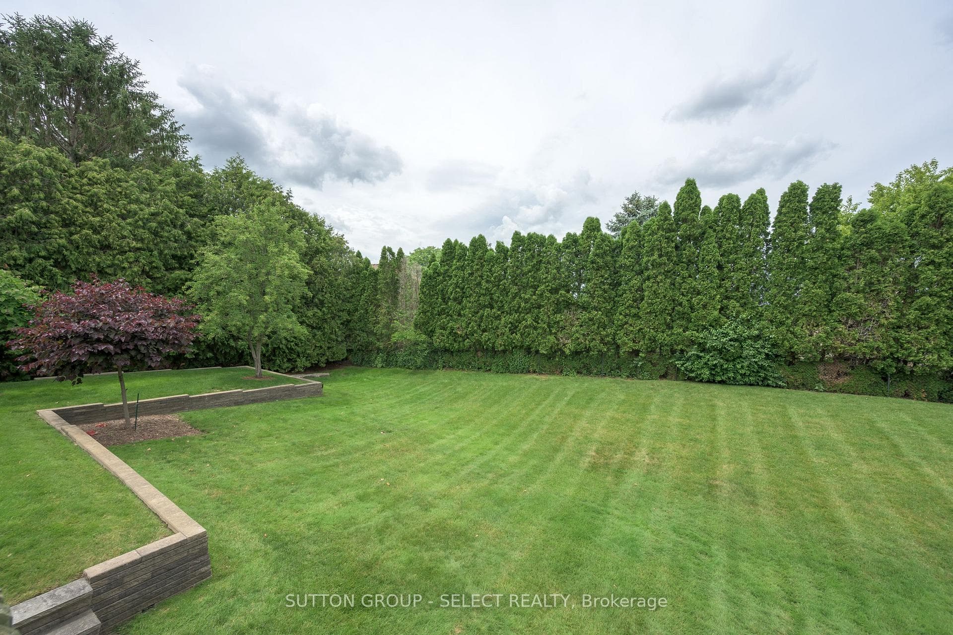 719 Franklinway Crescent photo 45