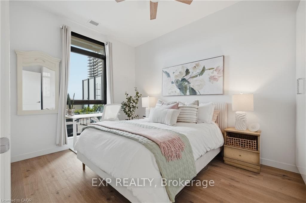 181 King Street Unit 608 photo 11