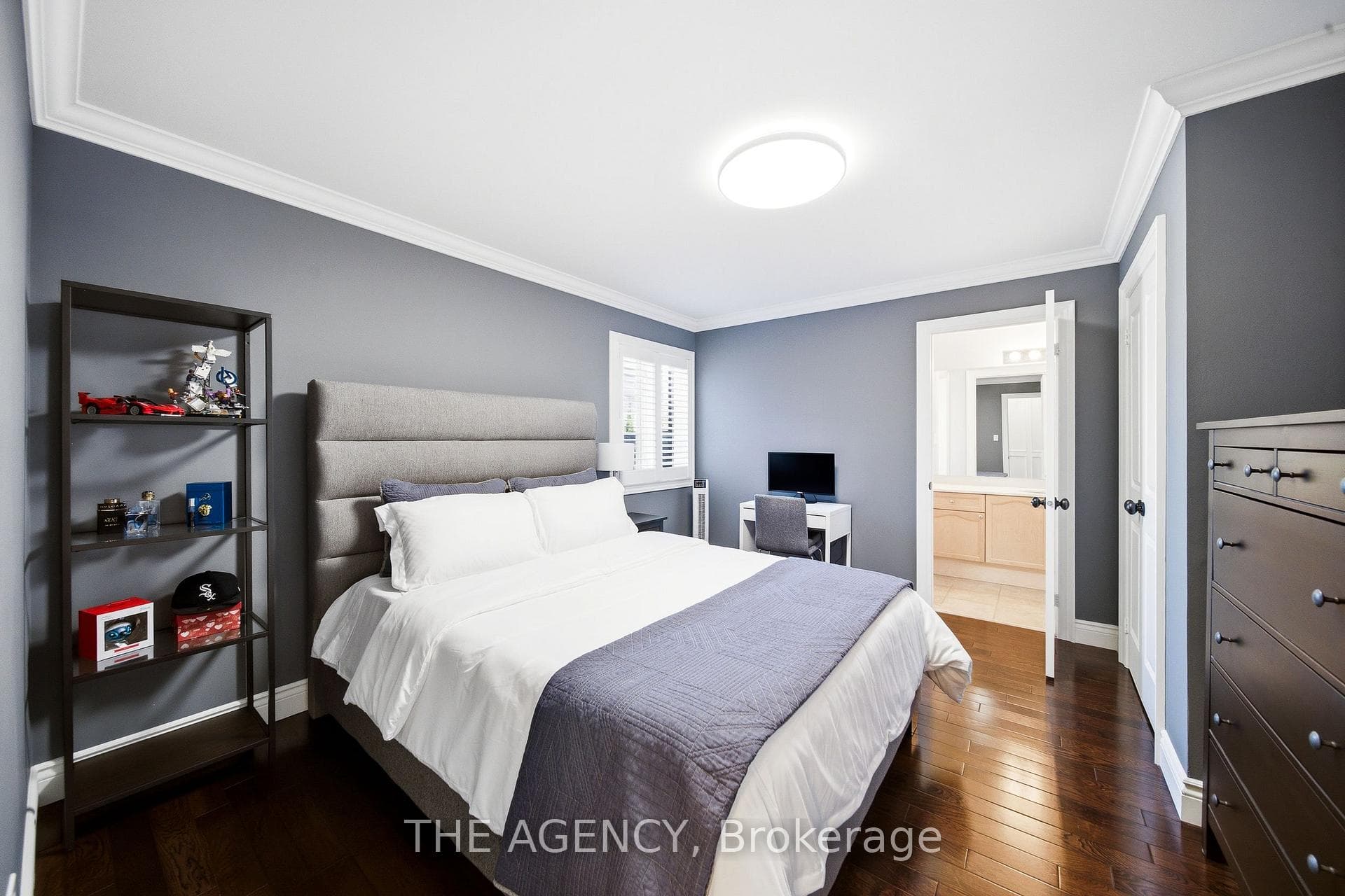 147 Mactaggart Drive photo 38