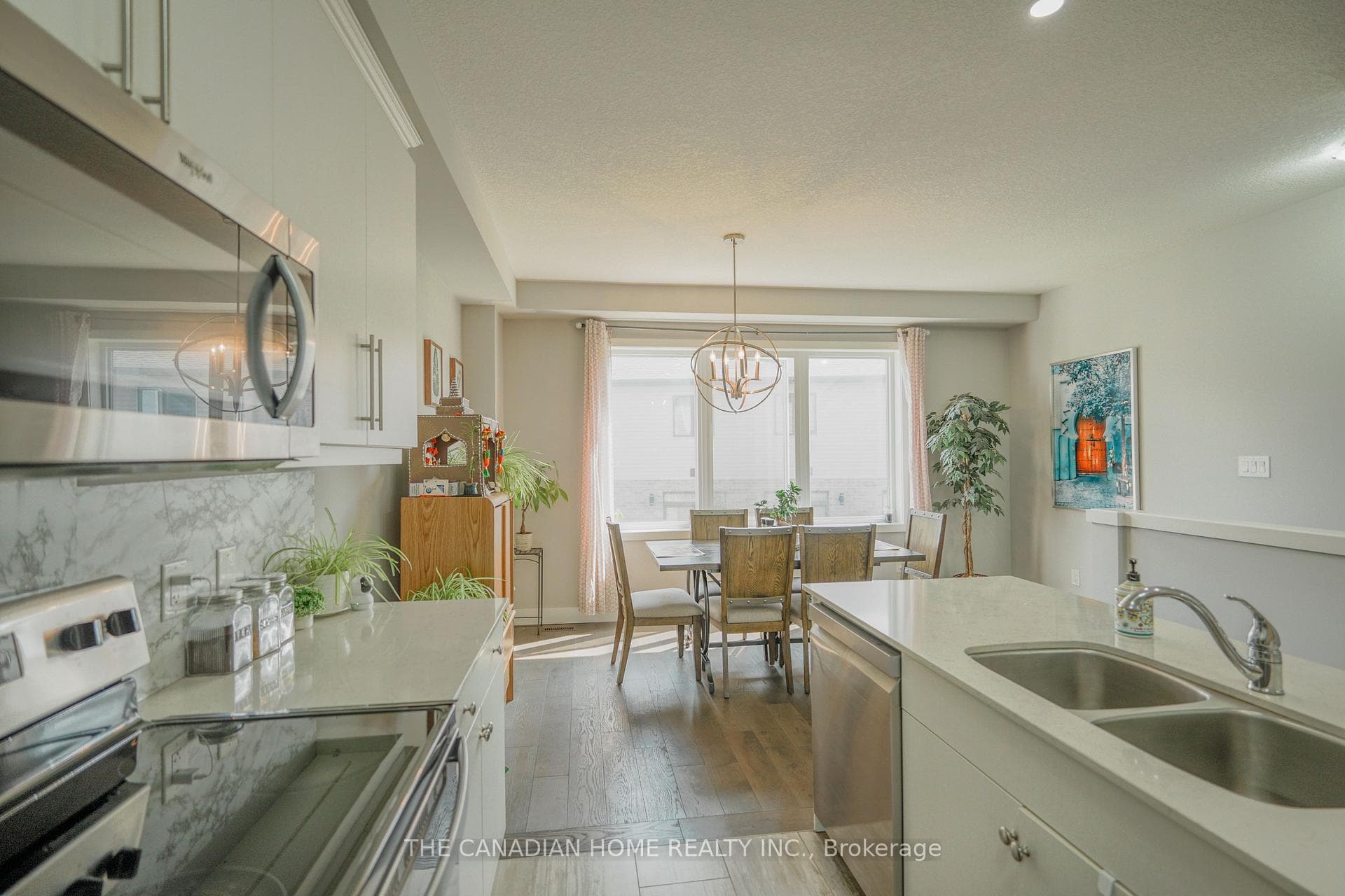 2070 Meadowgate Boulevard Unit 104 photo 11