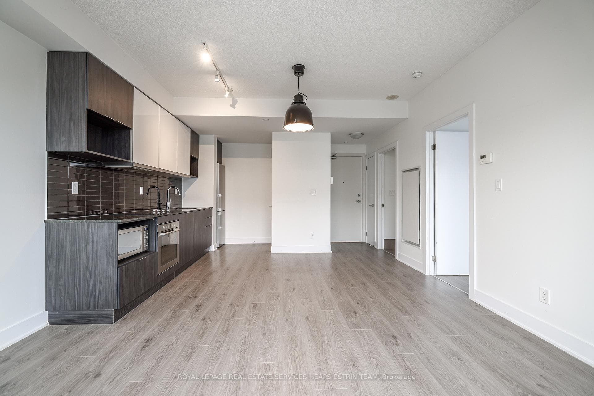 99 The Donway West Road Unit 210 photo 9