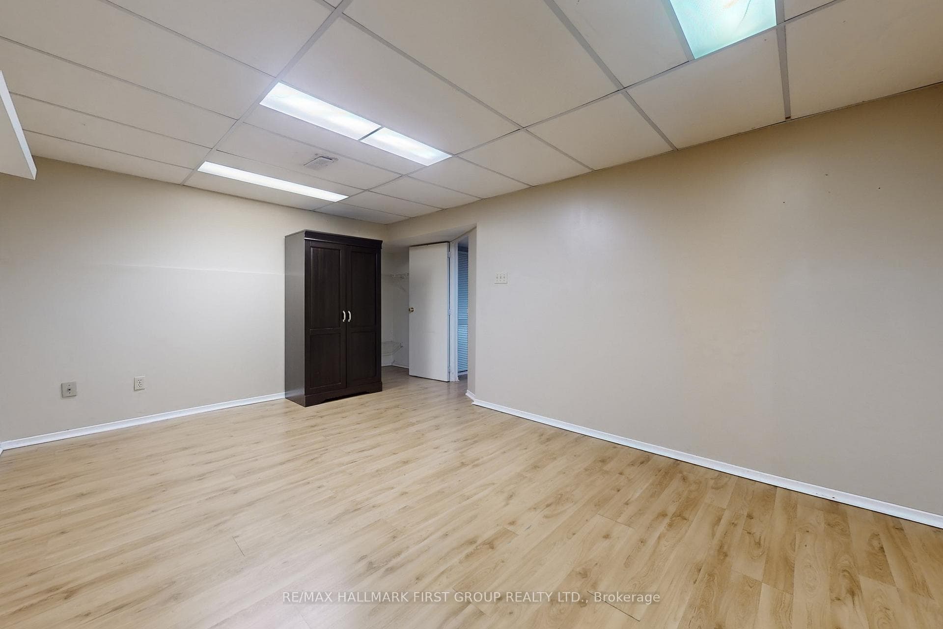 117 Brookmill Boulevard photo 36