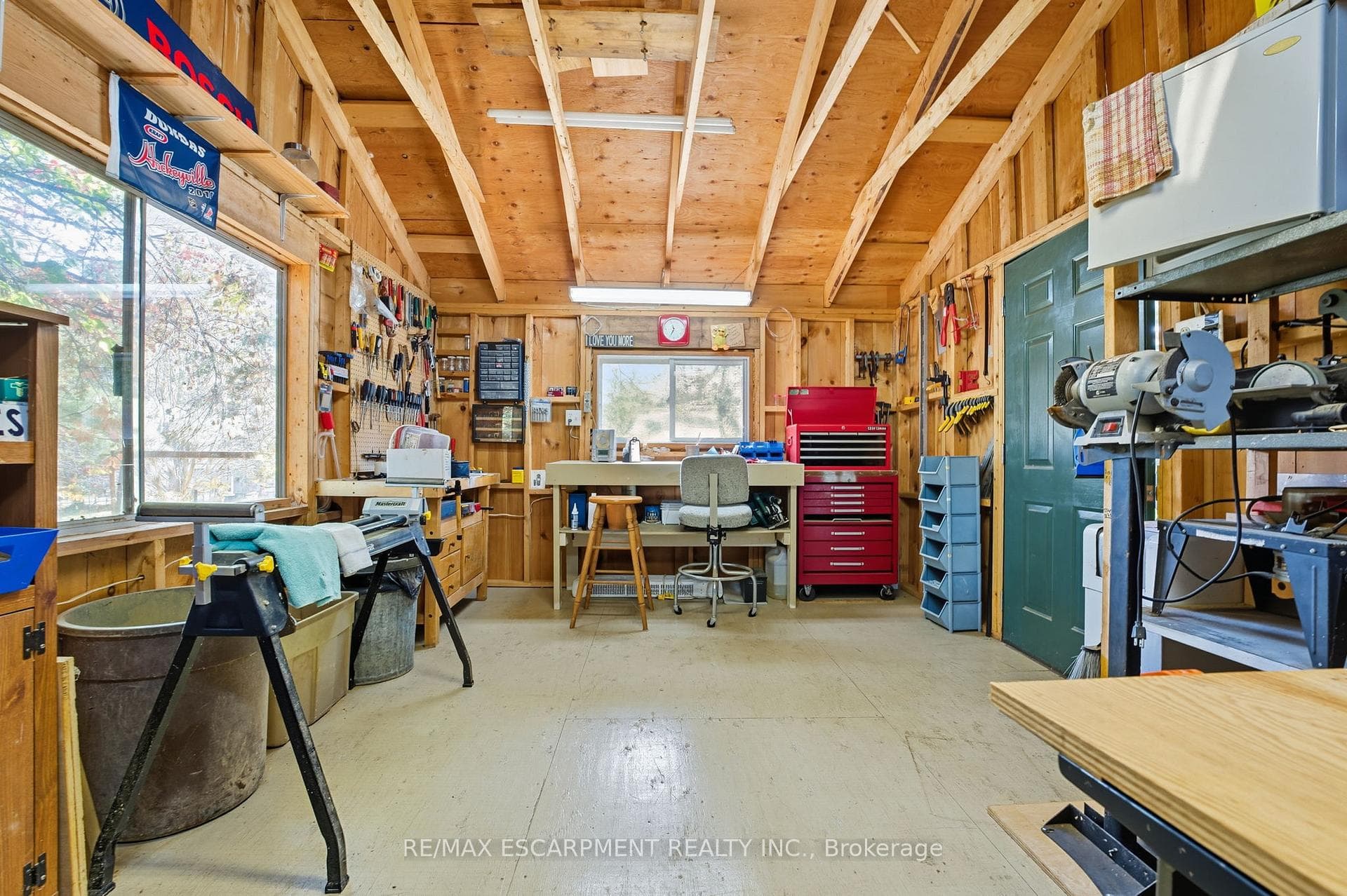 136 HILLCREST Avenue photo 26
