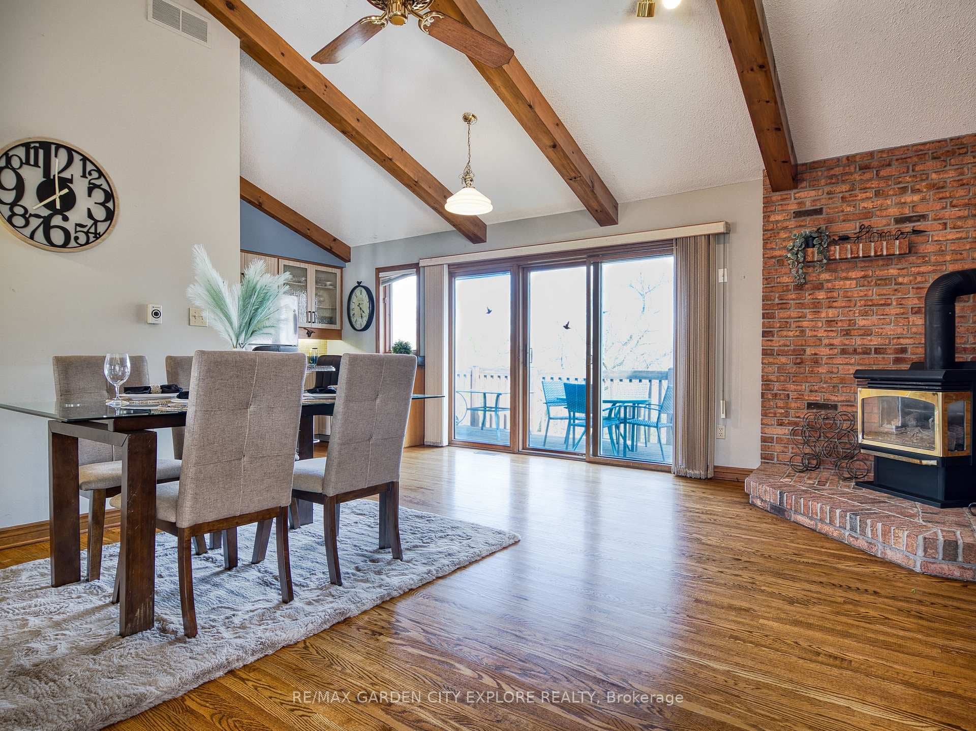 353 Pelham Road photo 18