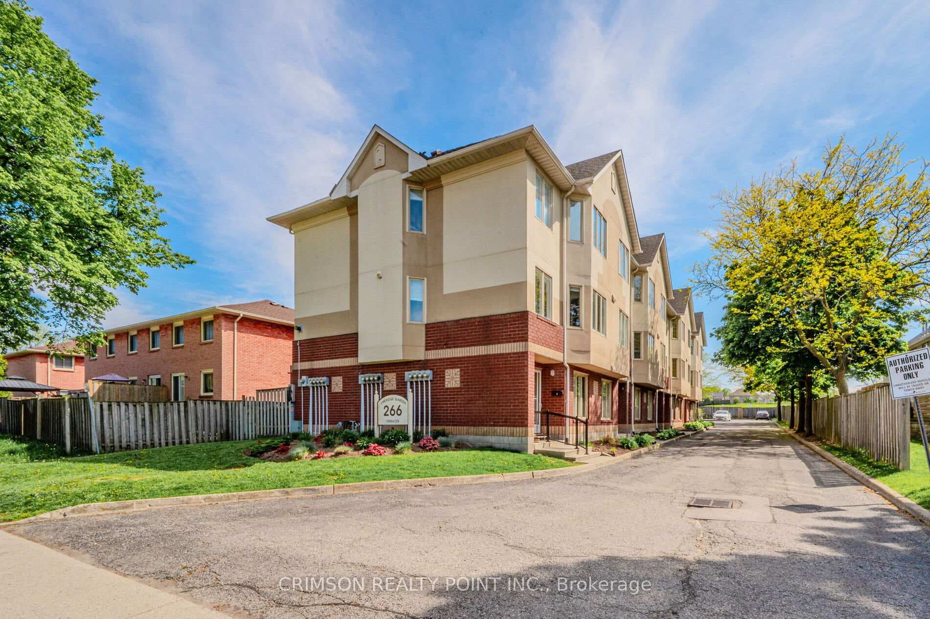 266 Limeridge Road Unit 7 photo 3