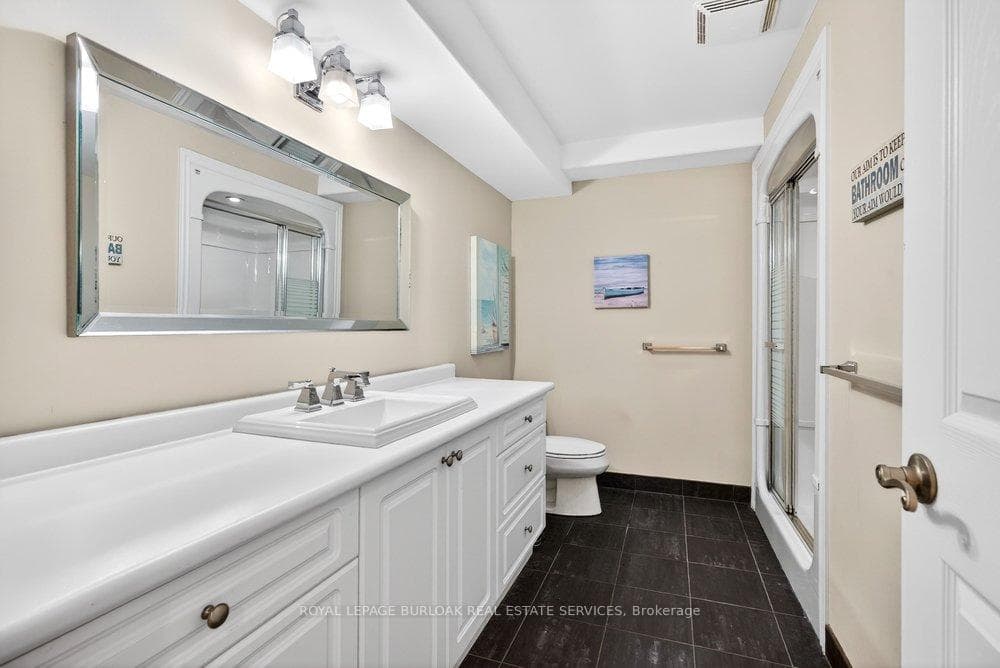 89 Stonegate Drive photo 37