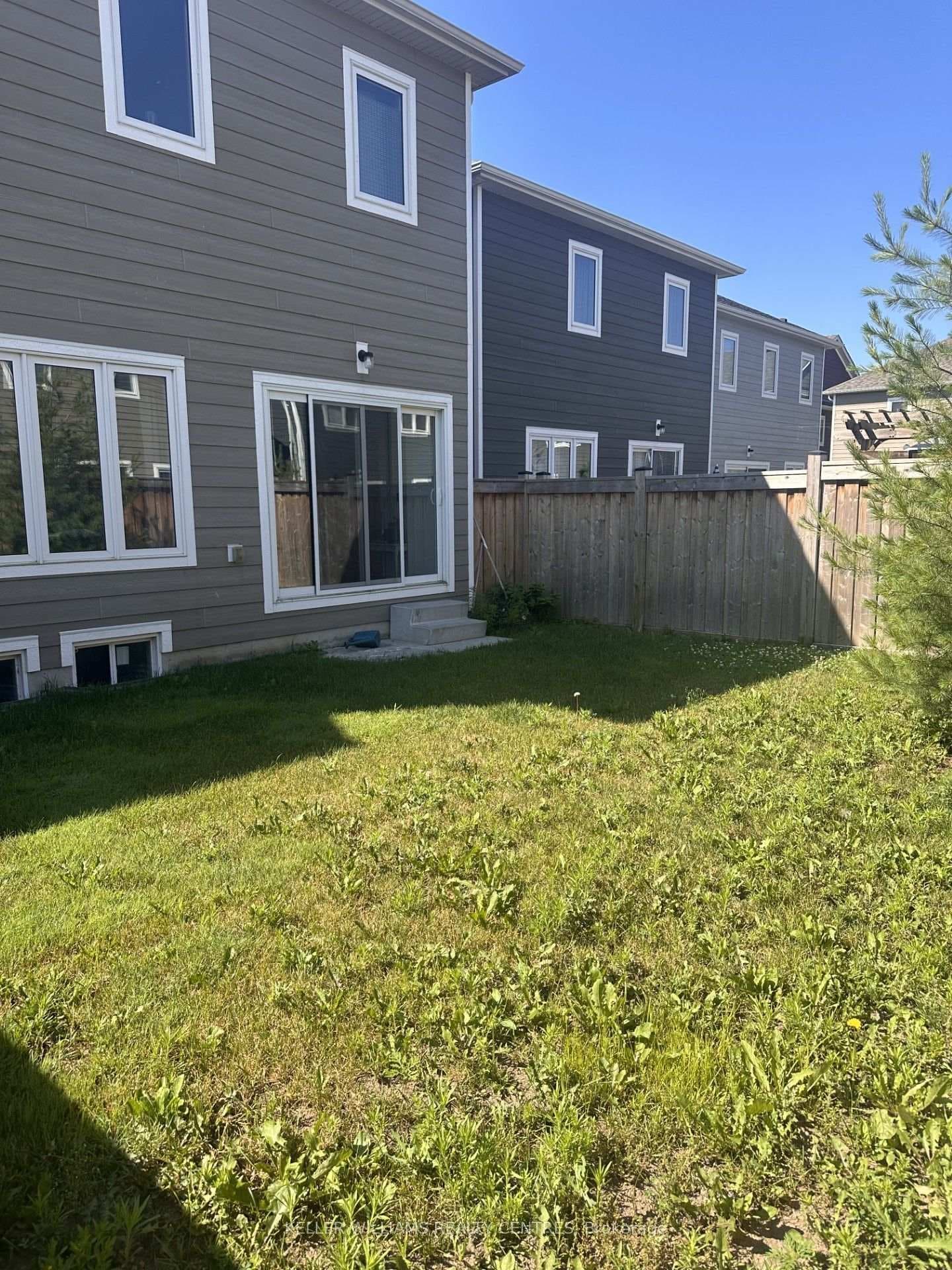 9 Catamaran Drive photo 29