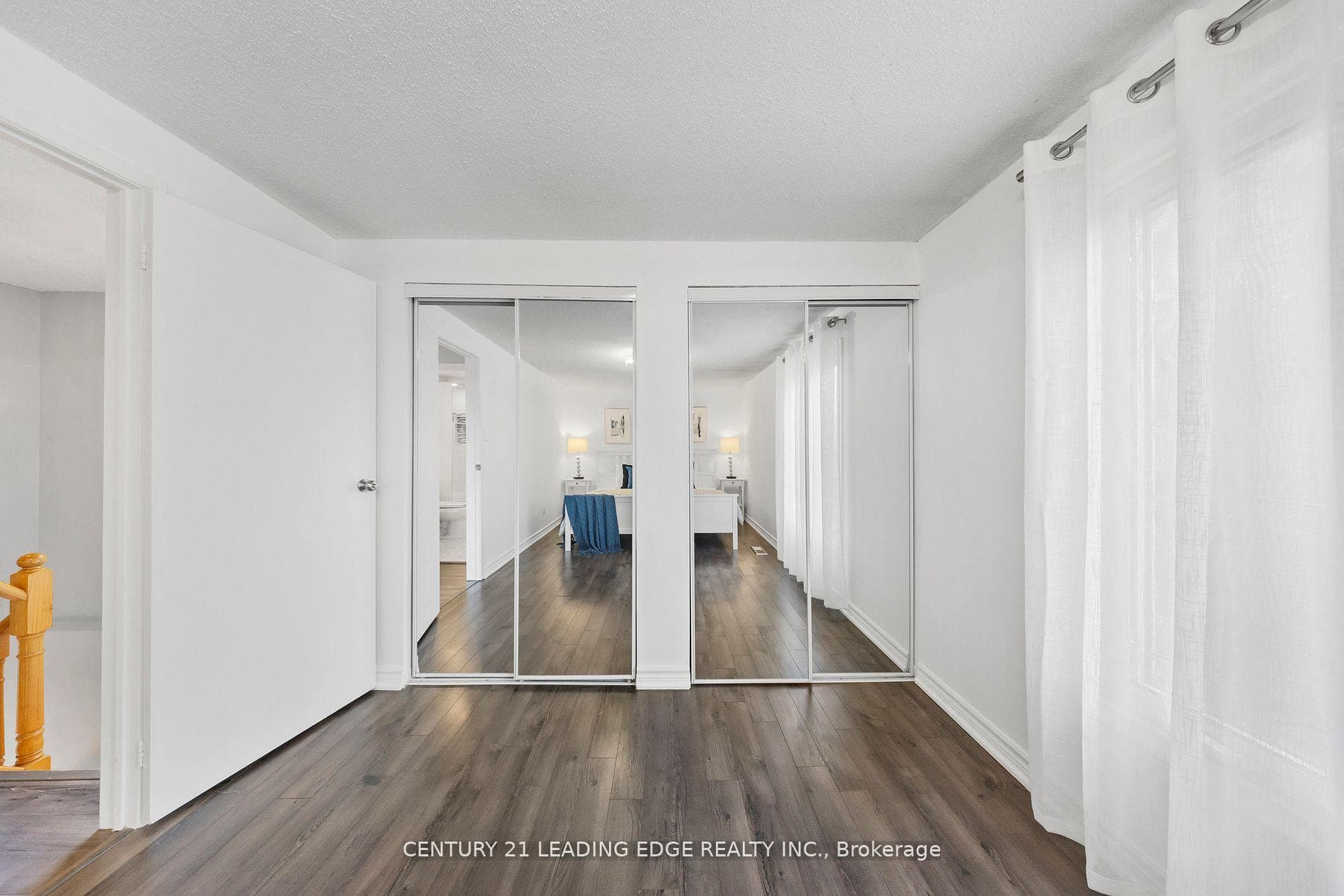 47 Peachtree Place photo 21