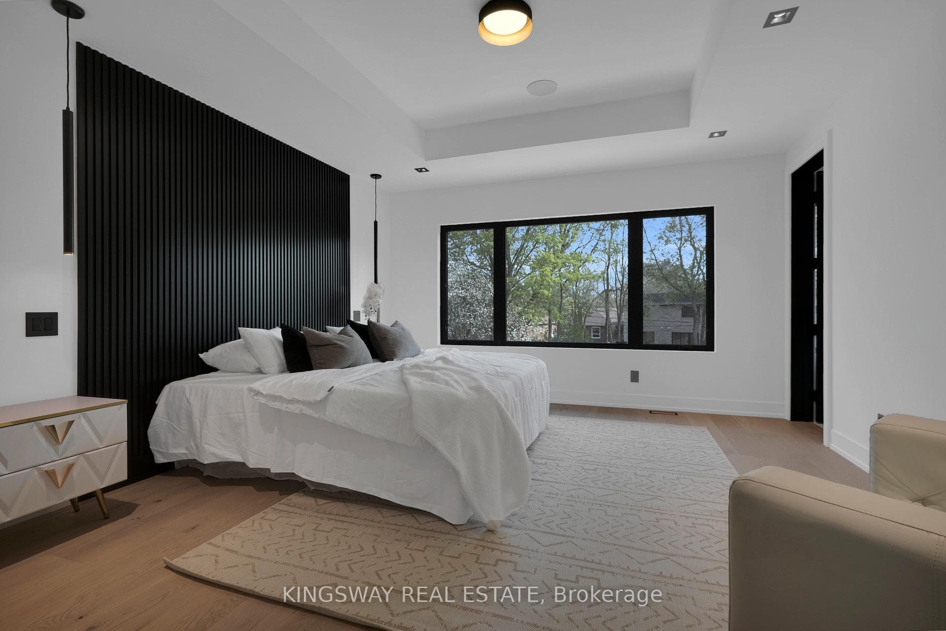 17 Broadview Avenue photo 38