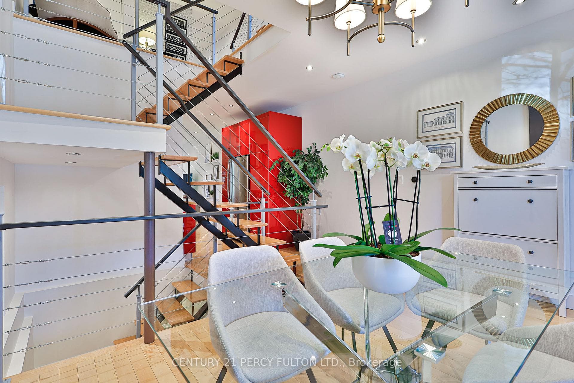 536 Crawford Street photo 16
