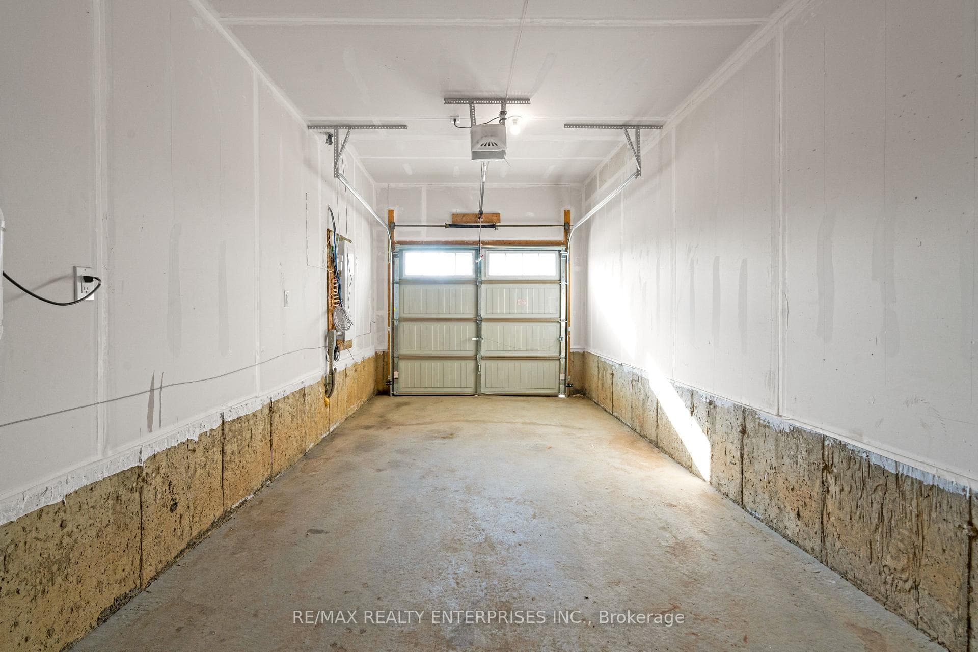 57 Baskett Street photo 37
