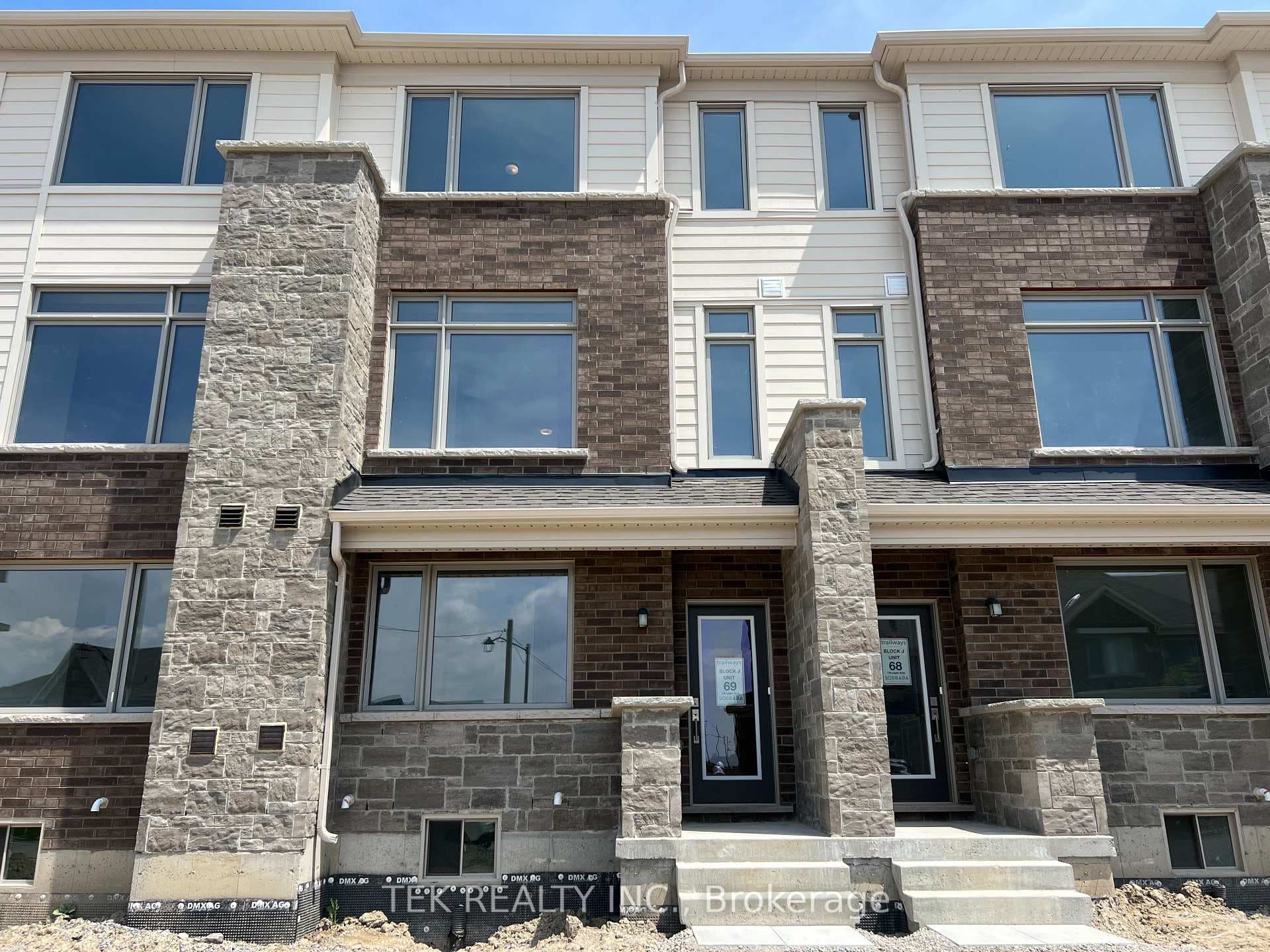 178 Lageer Drive photo 1