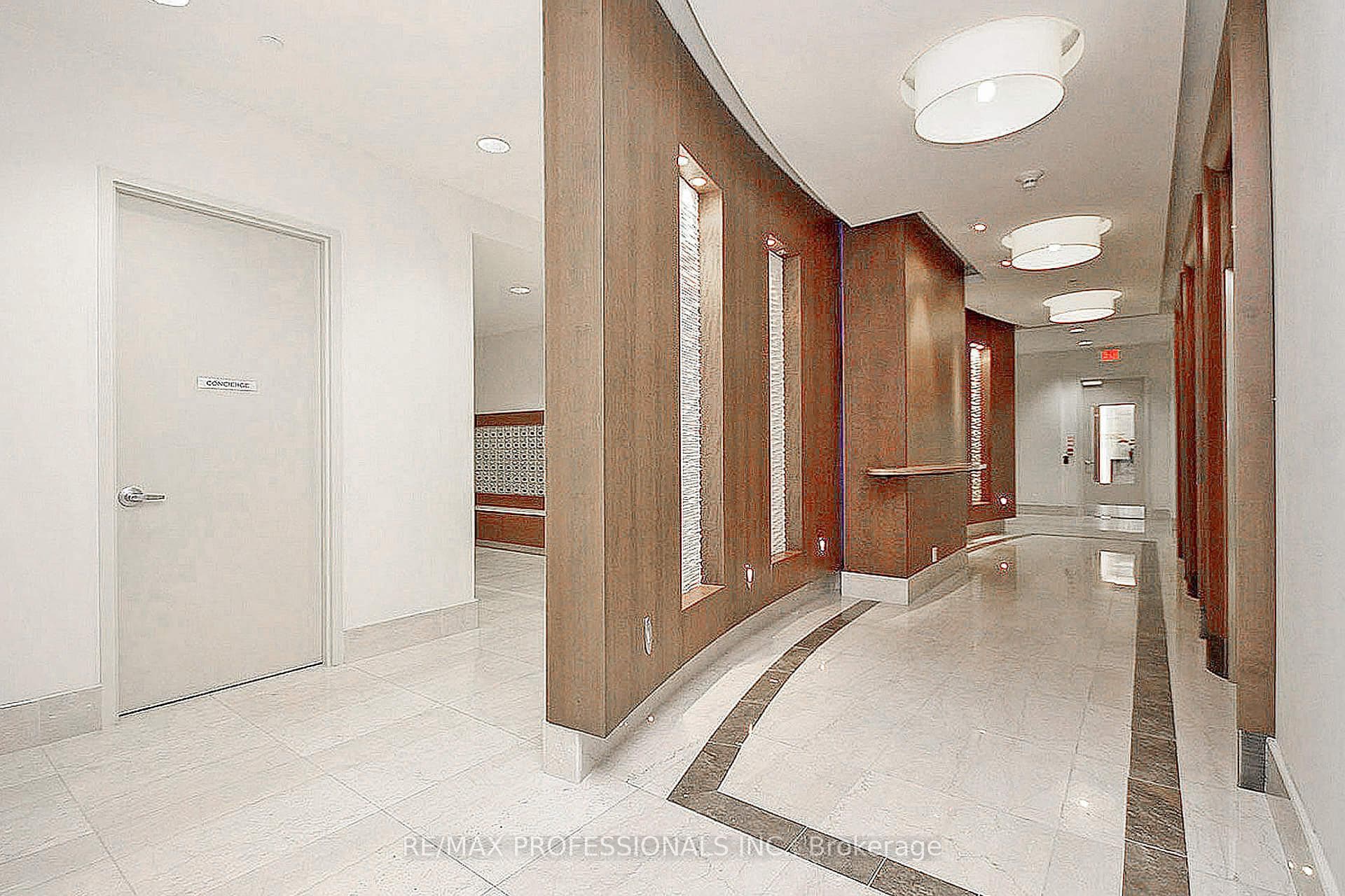 100 John Street Unit 2205 photo 4