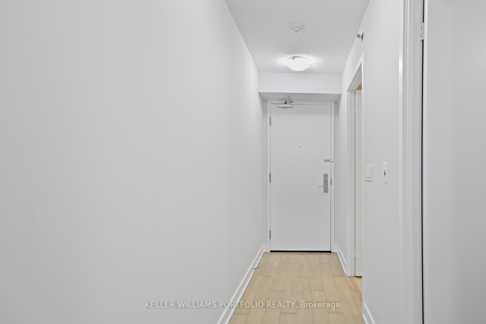 21 Nelson Street Unit 605 photo 3