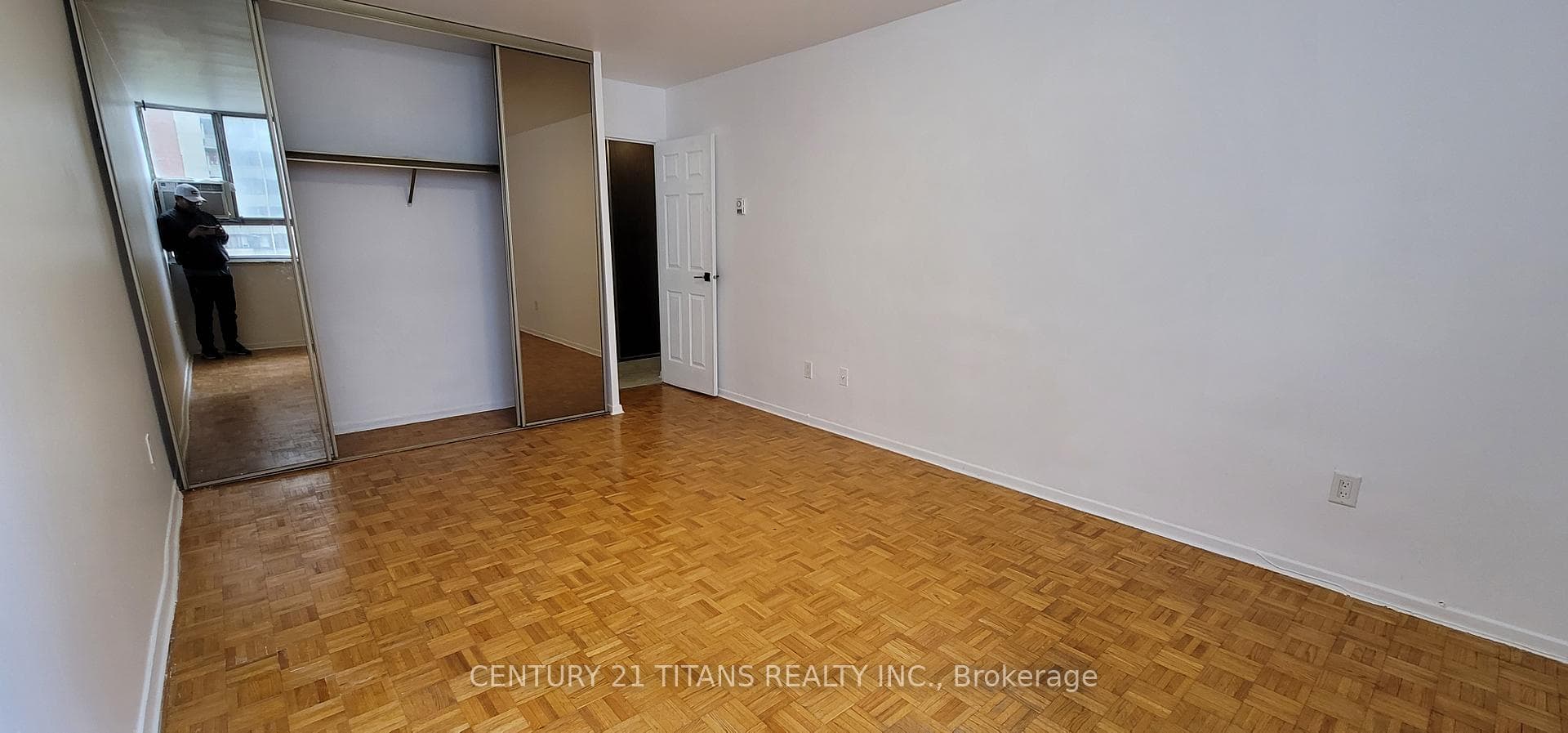 1 Massey Square Unit 504 photo 19