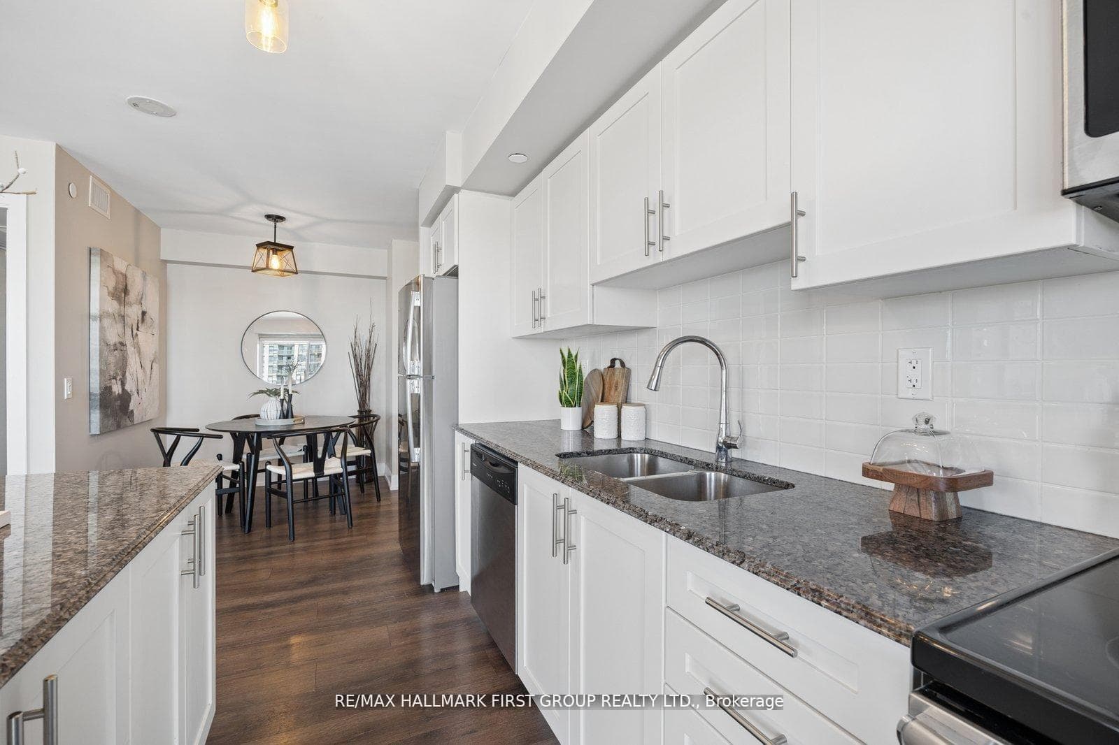 1215 Bayly Street Unit 1304 photo 10