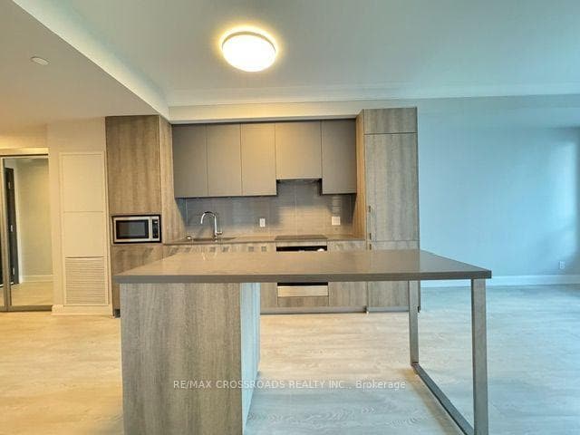 18 Water Walk Drive Unit 610 photo 10