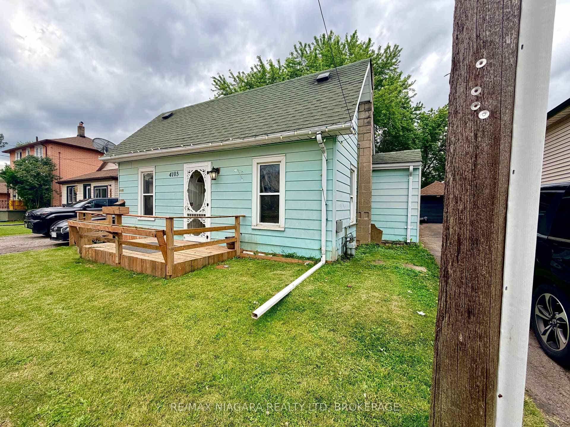 4103 Dyson Avenue photo 3