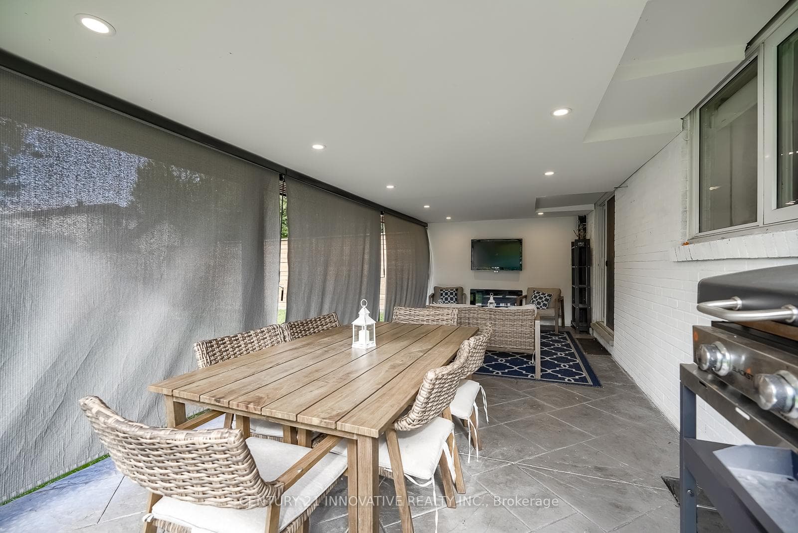10 Stonefield Crescent photo 35