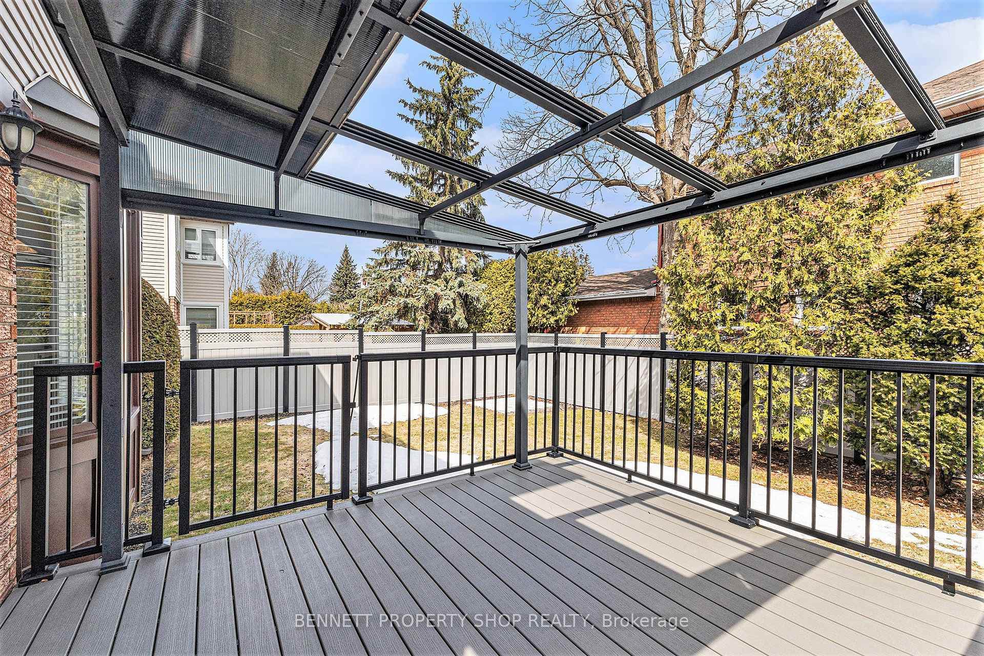 71 Hewitt Way photo 26