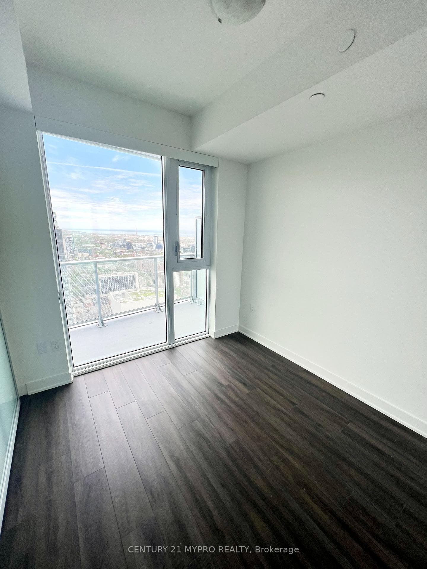 100 Dalhousie Street Unit 4905 photo 9