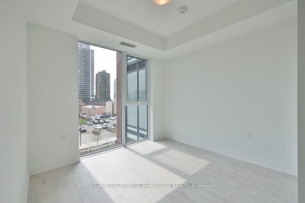 2088 JAMES Street Unit 309 photo 28