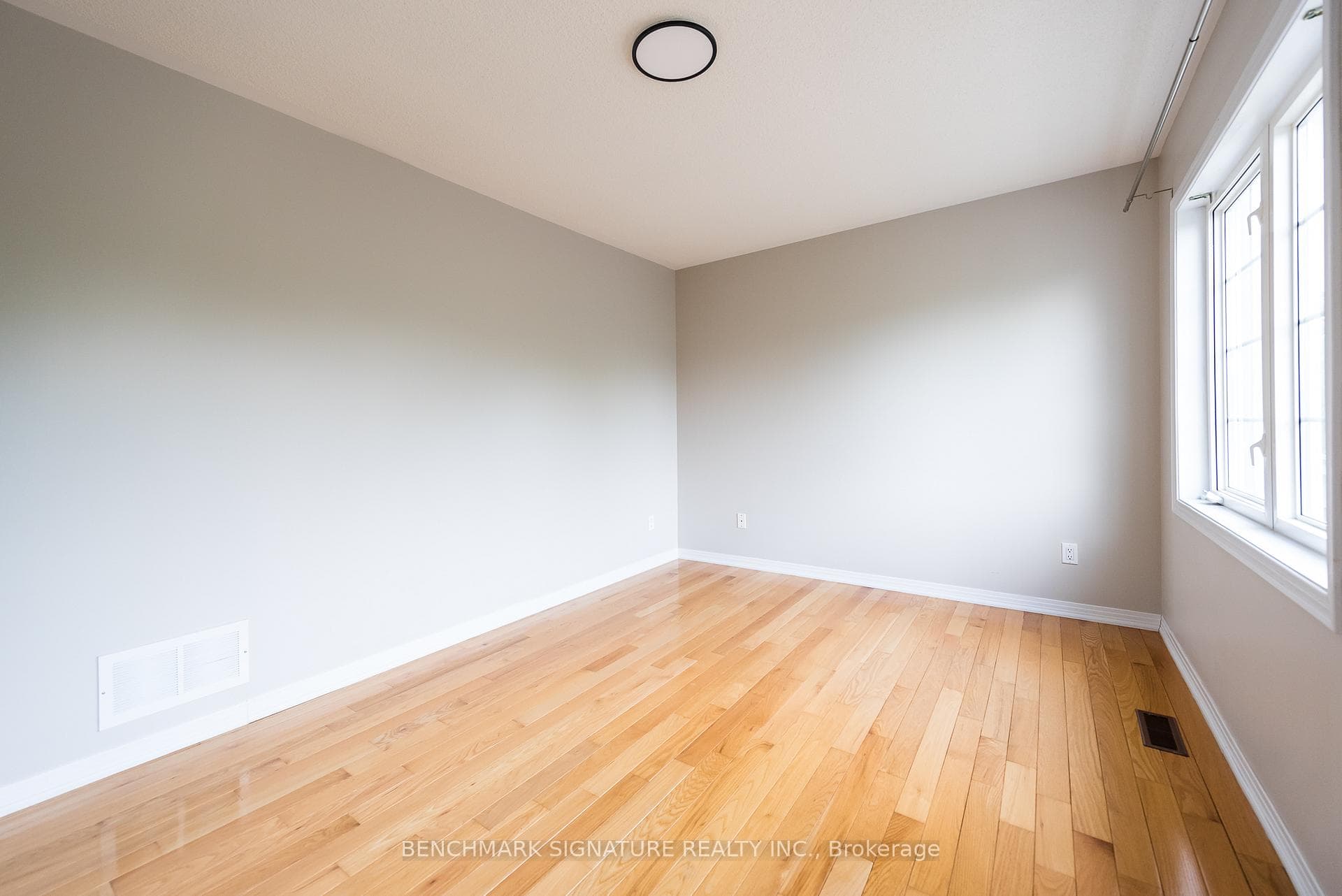 250 Hopecrest Road photo 24