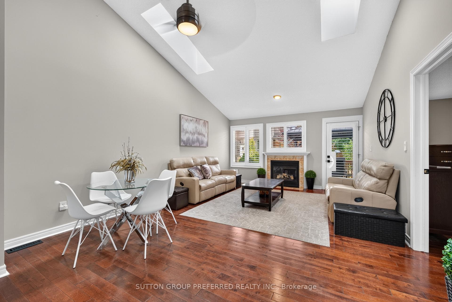 20 Windemere Place Unit 6 photo 18