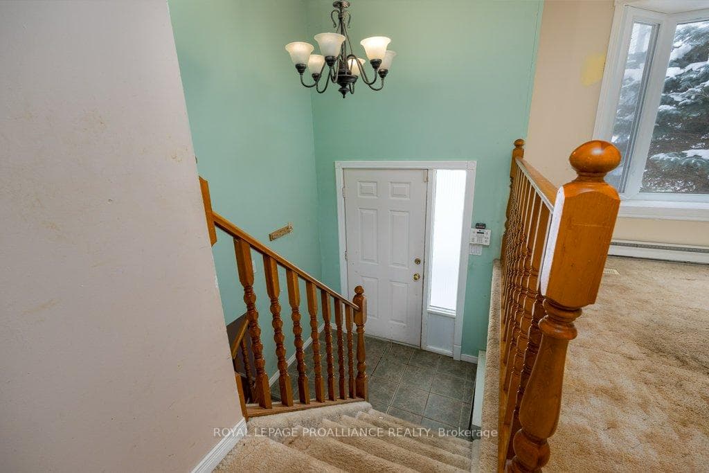 23 Ireland Drive photo 8