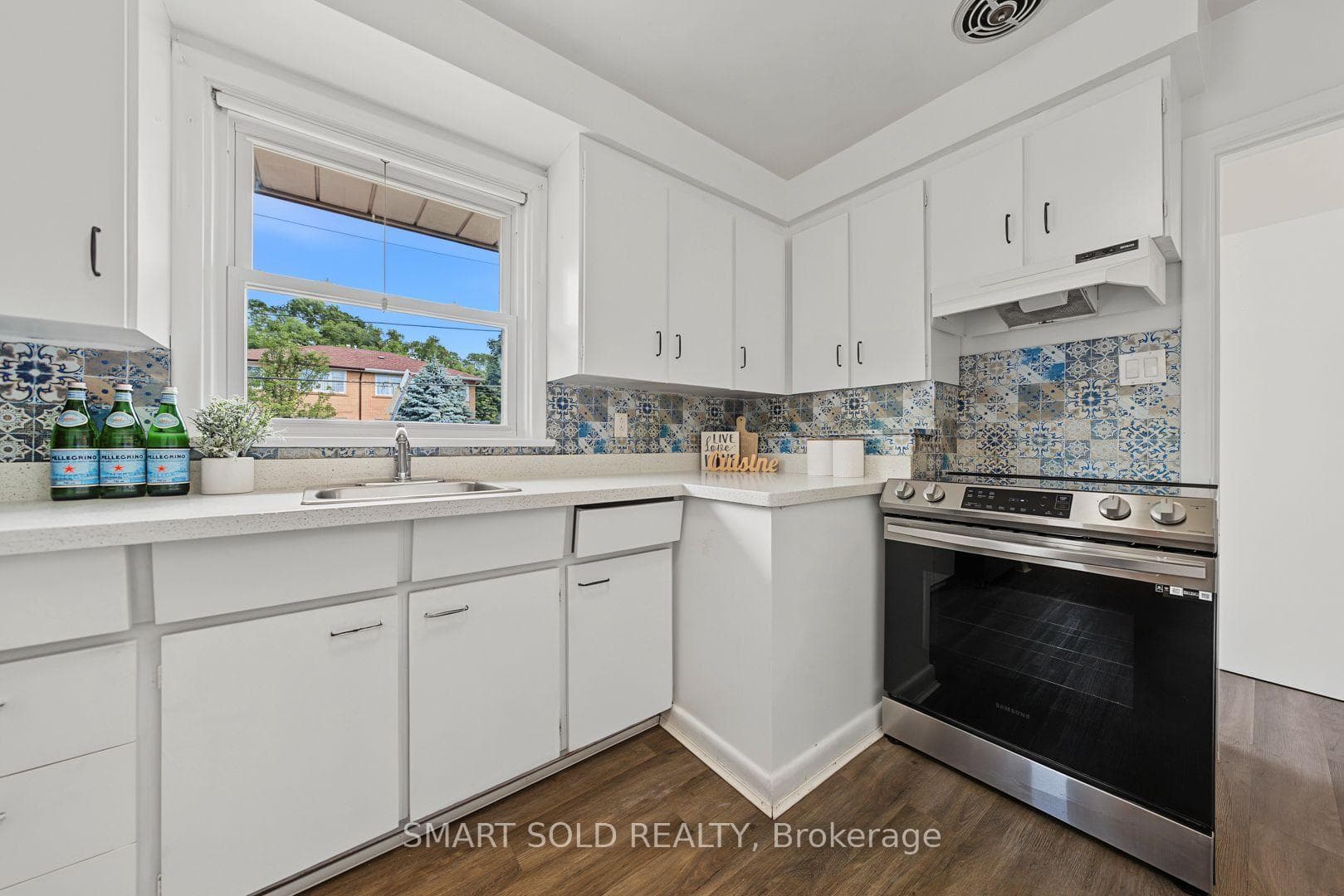 1 Cameo Crescent photo 15