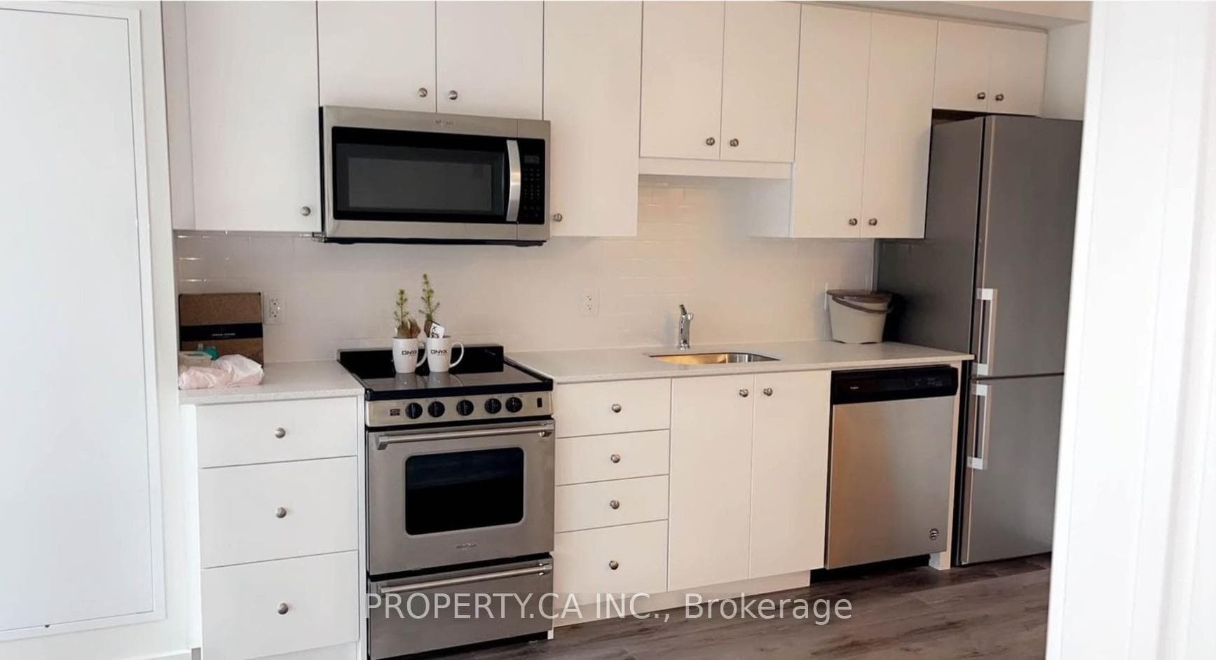 110 Fergus Avenue Unit 212 photo 6