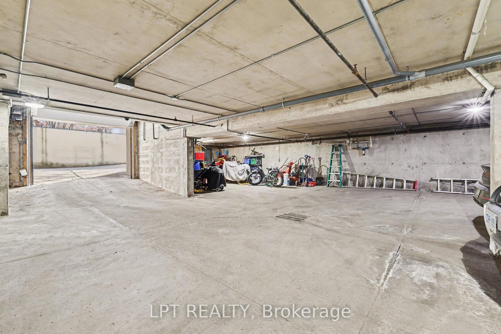 3 Claremont Drive photo 48