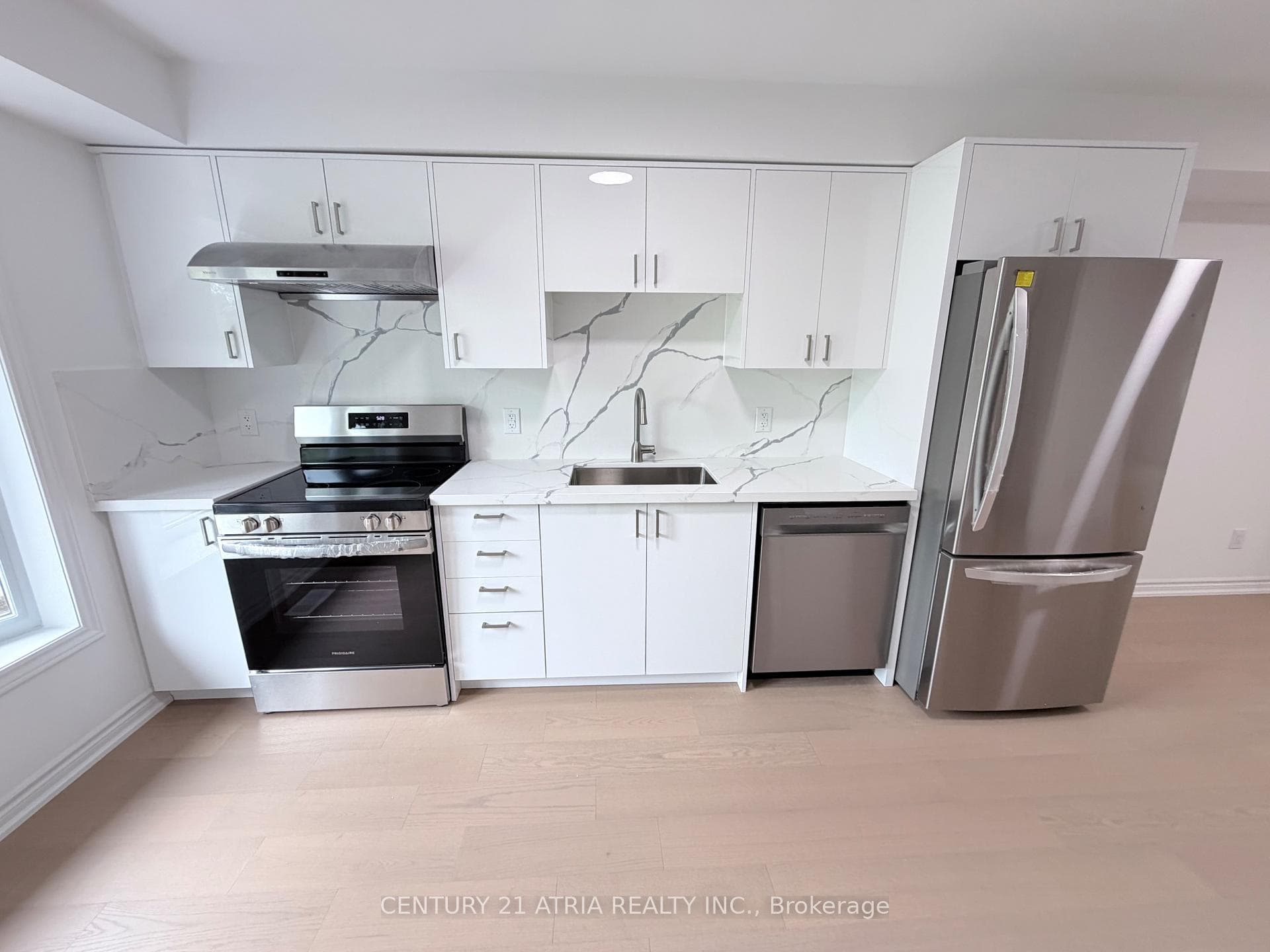 11 Plaisance Road Unit 5 photo 5