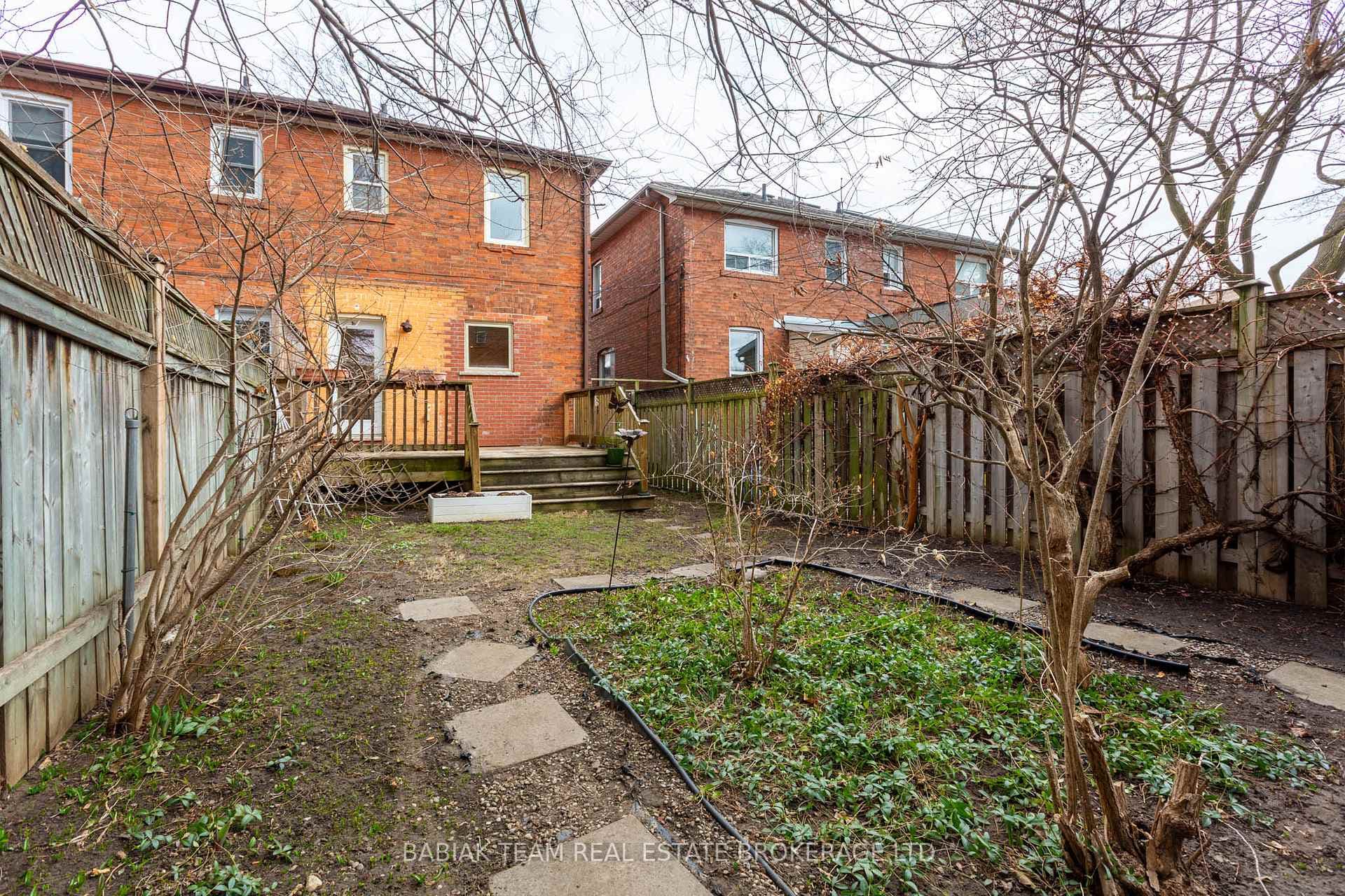 228 Dewhurst Boulevard photo 32