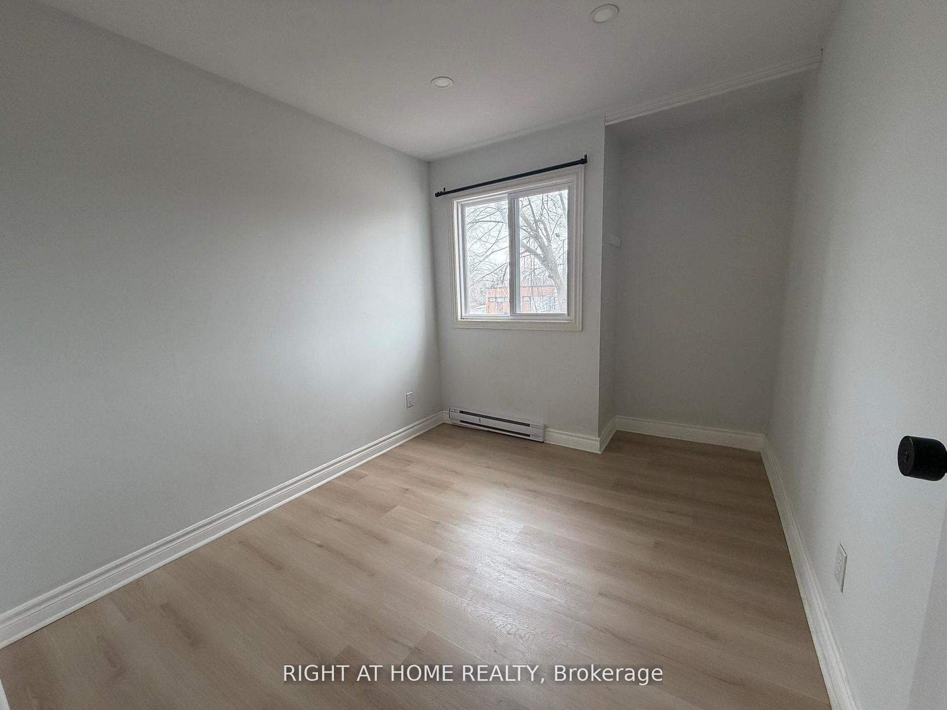 24 Springfair Avenue Unit 189 photo 9