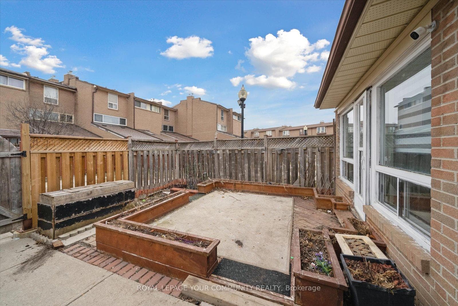 256 John Garland Boulevard Unit 117 photo 32