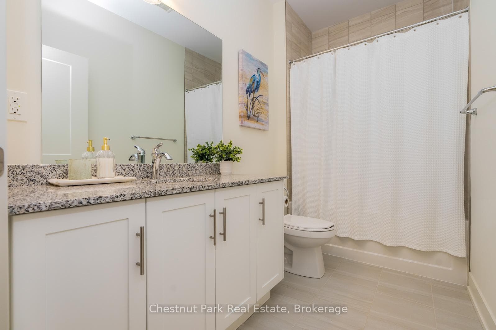 161 Hawthorn Crescent photo 29