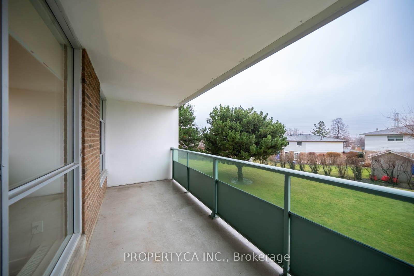 44 Longbourne Drive Unit 209 photo 35