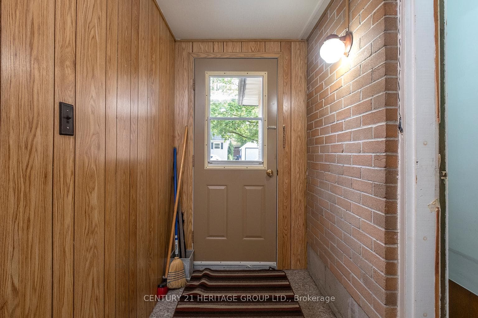 18 Dufferin Street photo 19