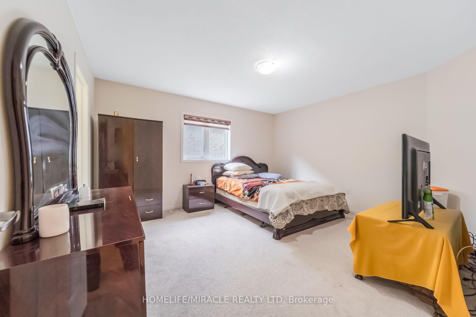 14 Abercrombie Crescent photo 33