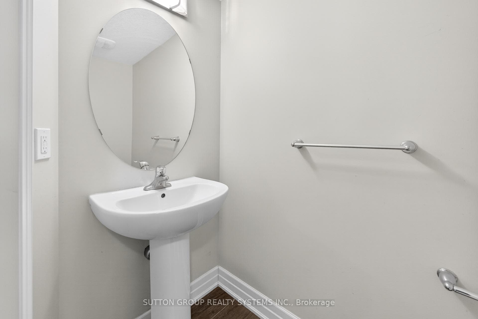 54 Nieson Street photo 5
