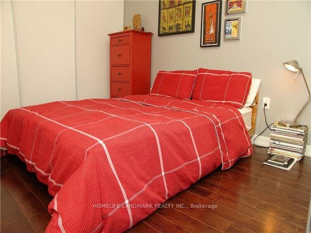 533 Richmond Street Unit 607 photo 10