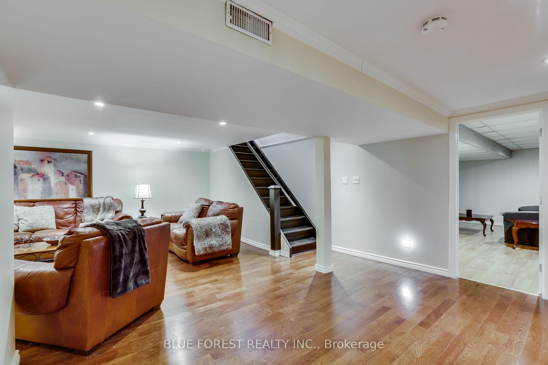 1089 Viscount Road photo 30