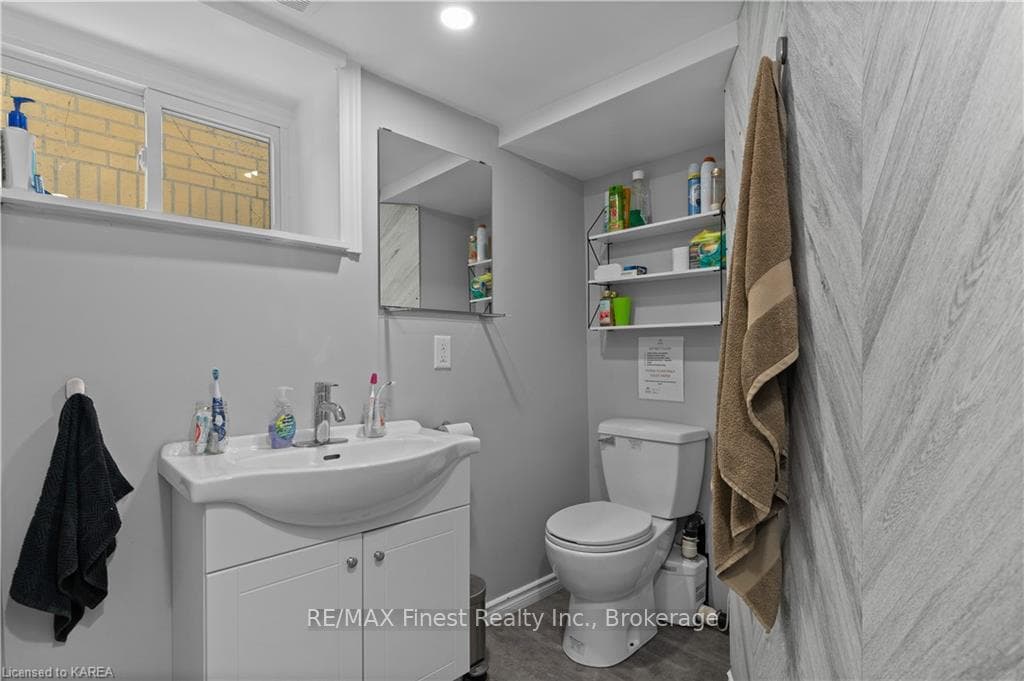 80 CARTWRIGHT Street photo 25
