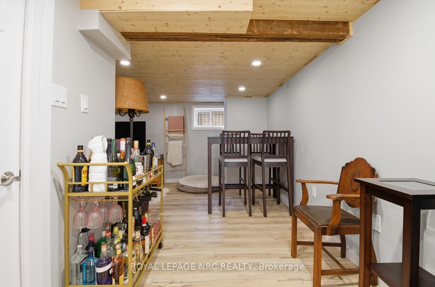 306 Stanley Street photo 25