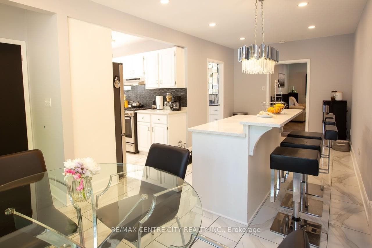 6 Prince Albert Street photo 12