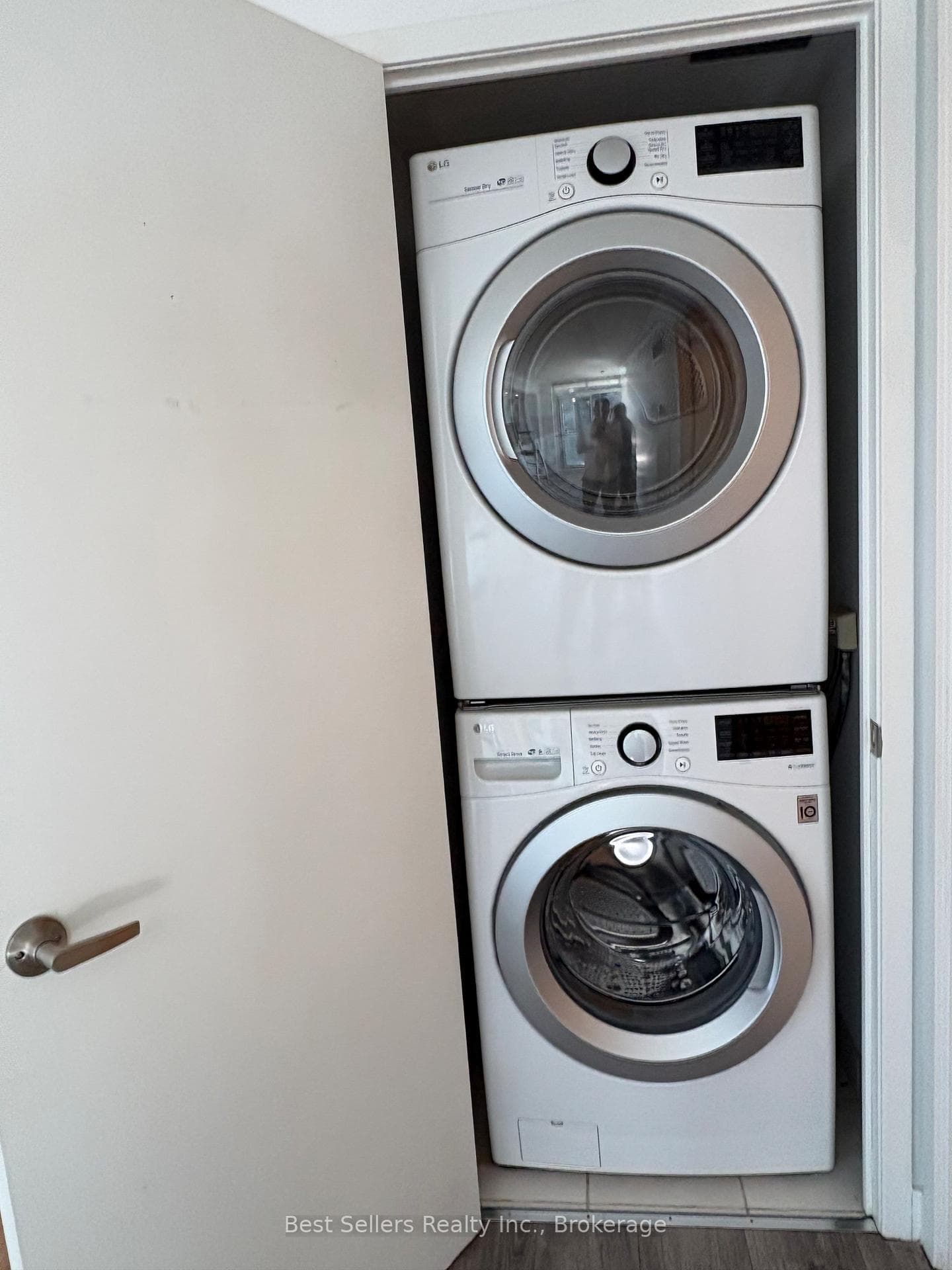 4000 Spadina Avenue Unit 1001 photo 9